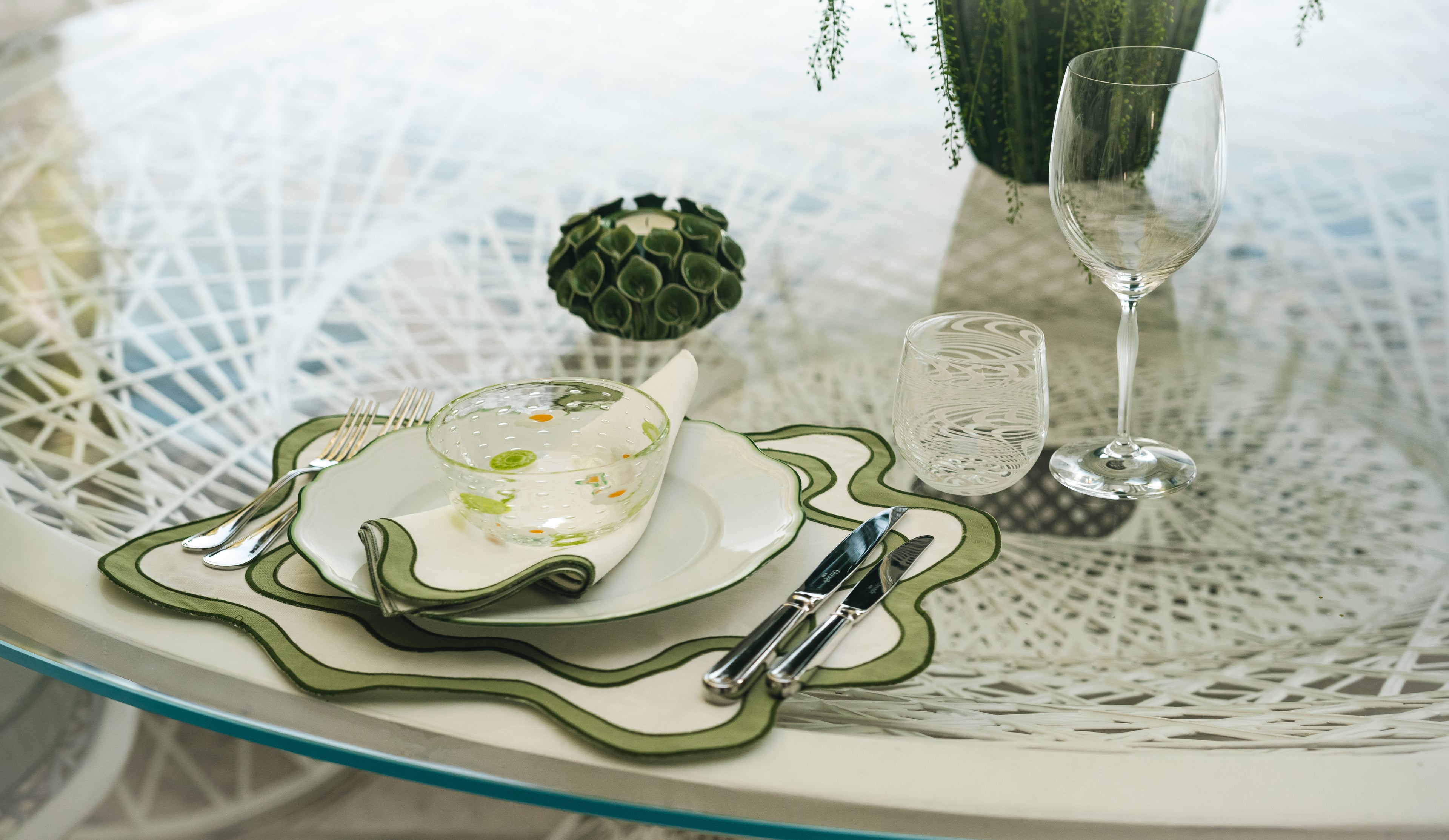 Wave Placemat - Apple Green