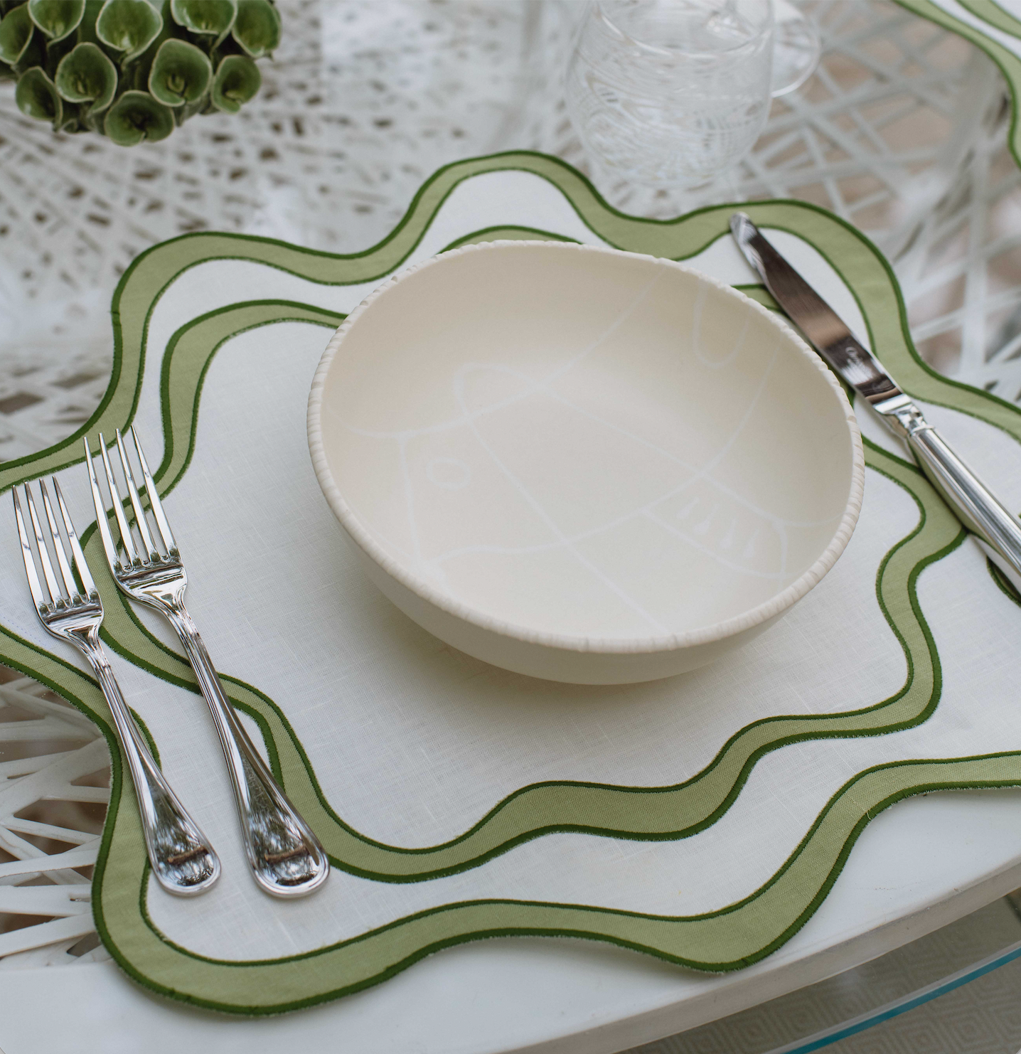 Wave Placemat - Apple Green